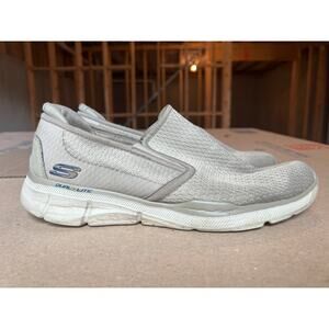 Skechers Relaxed Fit Equalizer 3.0 Tracterric Slip On 10